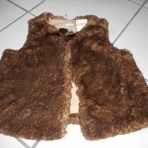 New GYMBOREE Girls 5T Brown Faux Fur Vest Crop